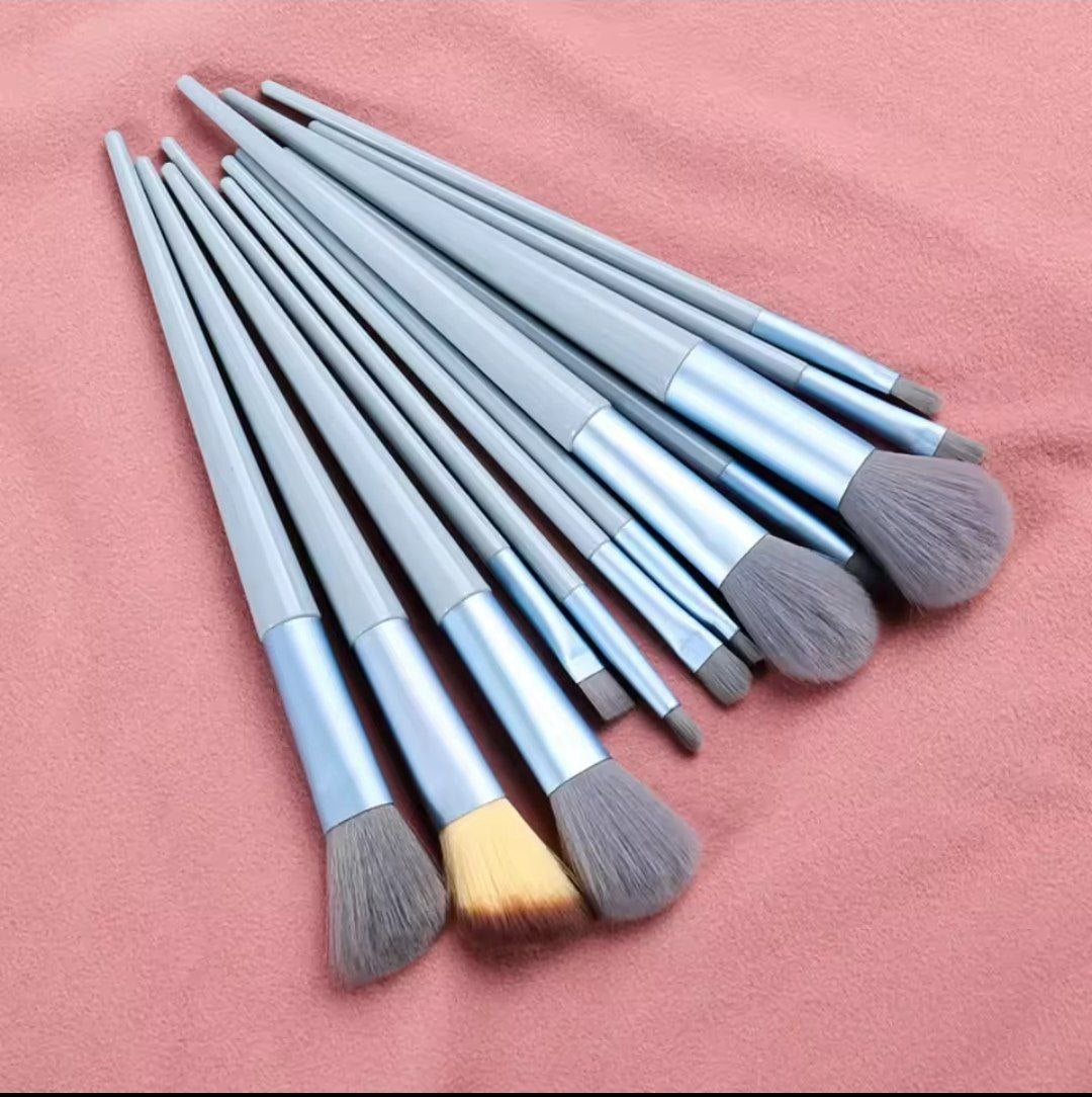 Petal Soft Makeup Brush Collection