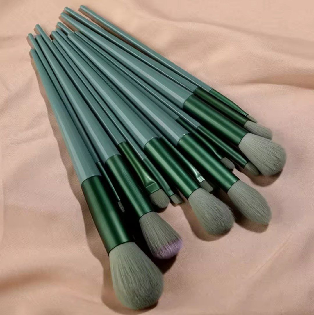 Petal Soft Makeup Brush Collection